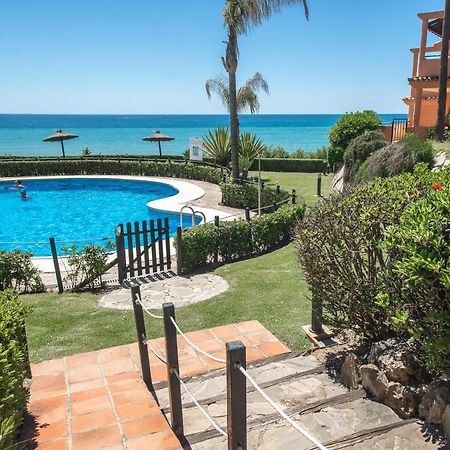 Fantastic Beachfront Apartment 埃斯特波纳 外观 照片