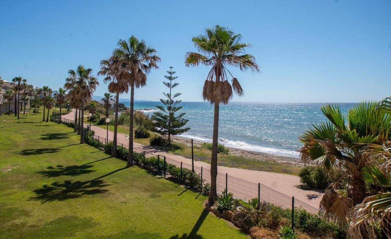 Fantastic Beachfront Apartment 埃斯特波纳 外观 照片