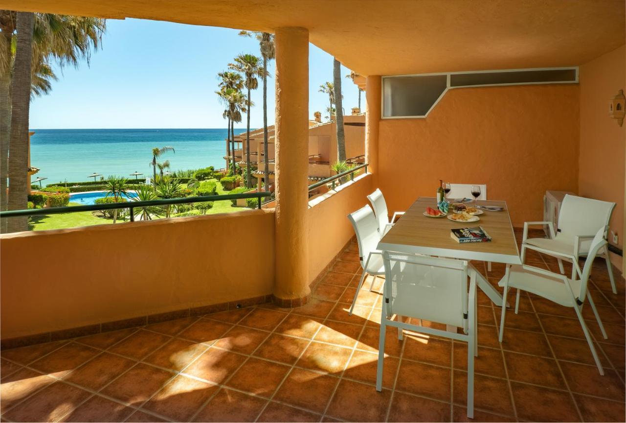 Fantastic Beachfront Apartment 埃斯特波纳 外观 照片